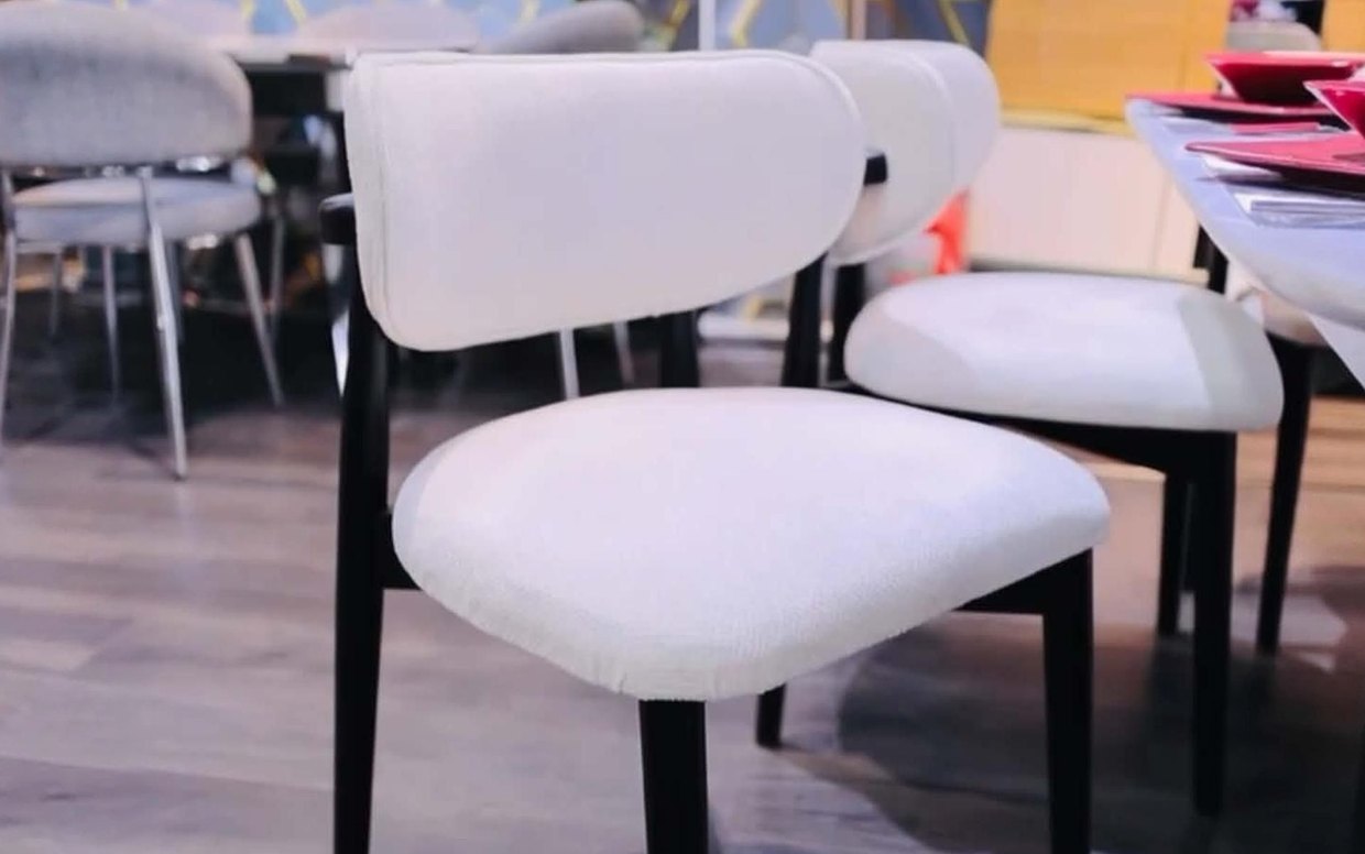 Oval Masa, Ahşap Polo ve T Sandalye Takımı